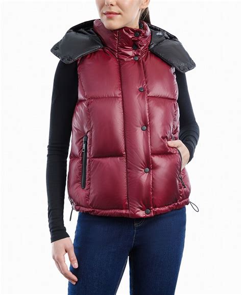 michael kors puffer vest waterproof.